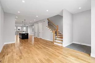 5328 S Mason Ave, Chicago, IL 60638 - Photo 2
