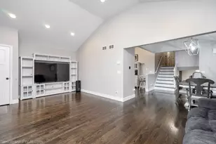 3525 N Pioneer Ave, Chicago, IL 60634 - Photo 8