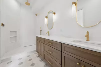 [Address not provided], Chicago, IL 60657 - Photo 12