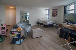 3660 N Lake Shore Dr, Chicago, IL 60613 - Photo 2