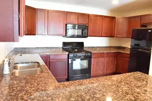 8255 Skokie Blvd, Skokie, IL 60077 - Photo 2