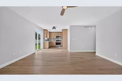 902 W South Street, Lexington, IL 61753 - Photo 8