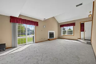 1504 Root St, Crest Hill, IL 60403 - Photo 6