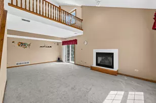 1504 Root St, Crest Hill, IL 60403 - Photo 4