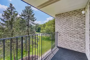 7823 W 157th Pl, Orland Park, IL 60462 - Photo 4