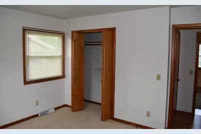 301 E Ririe Place, Flanagan, IL 61740 - Photo 16
