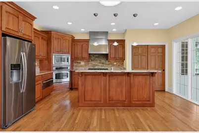 715 Marston Avenue, Glen Ellyn, IL 60137 - Photo 12