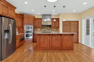 715 Marston Ave, Glen Ellyn, IL 60137 - Photo 12