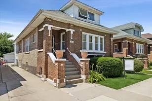 2414 East Ave, Berwyn, IL 60402 - Photo 1