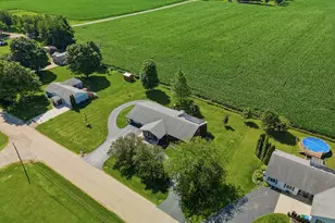 515 E Oregon St, Polo, IL 61064 - Photo 34