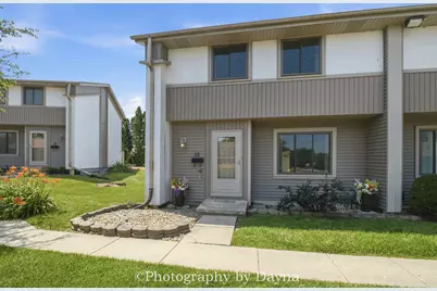 13 Briarcliff Court #13, Bourbonnais, IL 60914 - Photo 2