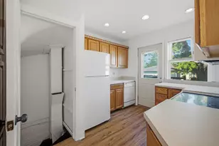 6456 S Lockwood Ave, Chicago, IL 60638 - Photo 6