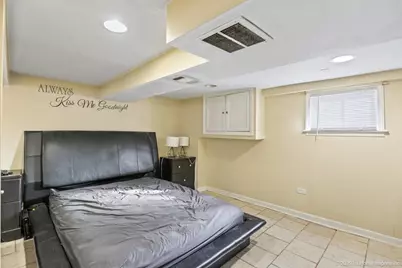 5649 W 87th Place, Oak Lawn, IL 60453 - Photo 20