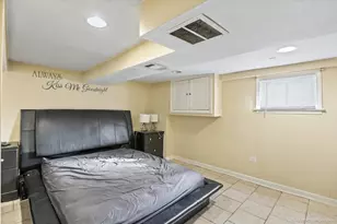 5649 W 87th Pl, Oak Lawn, IL 60453 - Photo 20