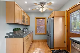 9323 S Spaulding Ave, Evergreen Park, IL 60805 - Photo 12