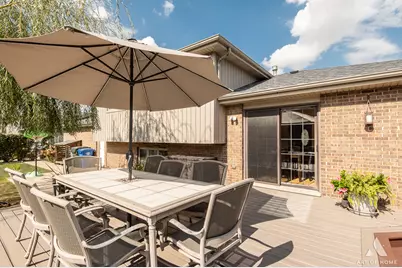 8611 W 75 Street, Justice, IL 60458 - Photo 6