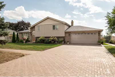 8611 W 75 Street, Justice, IL 60458 - Photo 2