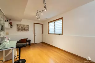 8611 W 75th St, Justice, IL 60458 - Photo 24