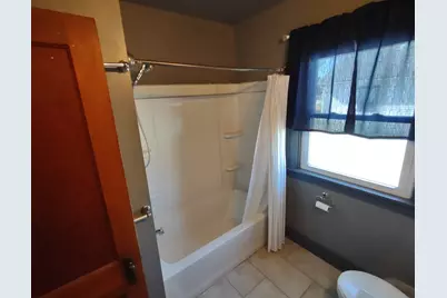 912 Douglas Street, Morris, IL 60450 - Photo 10