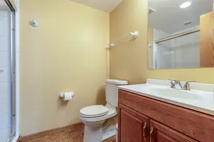 1283 Georgetown Way, Vernon Hills, IL 60061 - Photo 36