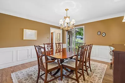 6402 Indian Head Court, Indian Head Park, IL 60525 - Photo 14