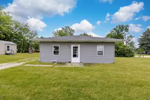 306-310 S Lincoln St, Elwood, IL 60421 - Photo 2
