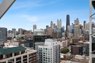 653 N Kingsbury St, Chicago, IL 60654 - Photo 10