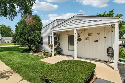 103 Daniel Court #A, Bartlett, IL 60103 - Photo 1