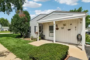 103 Daniel Ct, Bartlett, IL 60103 - Photo 1