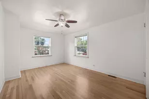 901 Manchester Ave, Westchester, IL 60154 - Photo 12