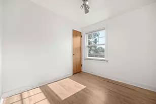 901 Manchester Ave, Westchester, IL 60154 - Photo 14