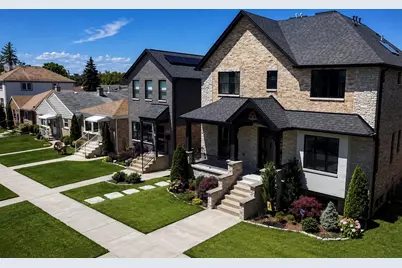 7338 W Clarence Avenue, Chicago, IL 60631 - Photo 2