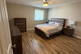 1127 Hertford Ct, Wheaton, IL 60189 - Photo 8