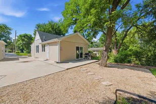 248 W Naperville Rd, Westmont, IL 60559 - Photo 22