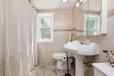 248 W Naperville Road, Westmont, IL 60559 - Photo 14