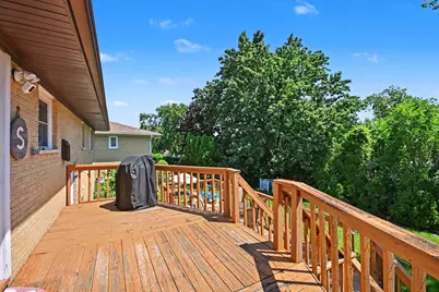 15329 Maple Drive, Oak Forest, IL 60452 - Photo 20