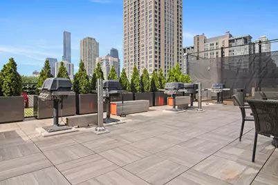 345 N La Salle Drive #405, Chicago, IL 60654 - Photo 20