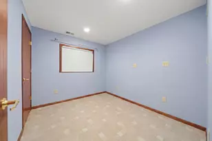 2004 W 4th St, Dixon, IL 61021 - Photo 22