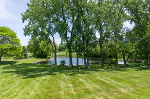 2005 Selkirk Ct, Inverness, IL 60010 - Photo 4