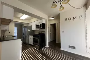 1132 Crimson Ct, Naperville, IL 60564 - Photo 6