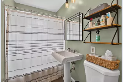 1010 E Evergreen Street, Wheaton, IL 60187 - Photo 14