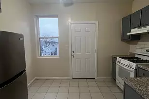 4306 W Shakespeare Ave, Chicago, IL 60639 - Photo 12