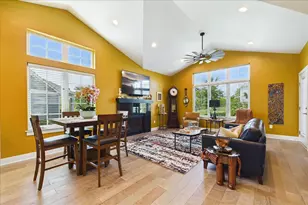 4745 S Cottage Ln, Pleasant Prairie, WI 53158 - Photo 6
