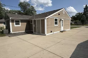 2204 Campbell St, Rolling Meadows, IL 60008 - Photo 16