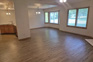 140 Lamplighter, Poplar Grove, IL 61065 - Photo 2