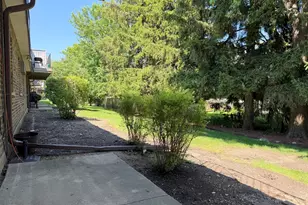 889 Trace Dr, Buffalo Grove, IL 60089 - Photo 22
