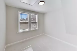 1033 S Claremont Ave, Chicago, IL 60612 - Photo 16