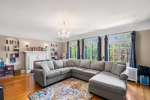 6209 N Mozart St, Chicago, IL 60659 - Photo 2