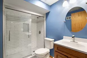 681 W Huron Hills Trail, Round Lake Heights, IL 60073 - Photo 22