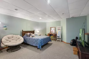 681 W Huron Hills Trail, Round Lake Heights, IL 60073 - Photo 20